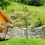 Apartment And Garden House Among The Mountains Podbrdo