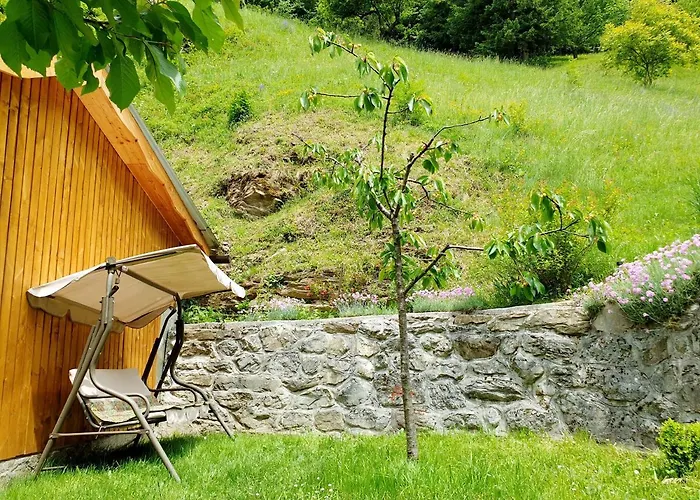 Apartamento And Garden House Among The Mountains Podbrdo